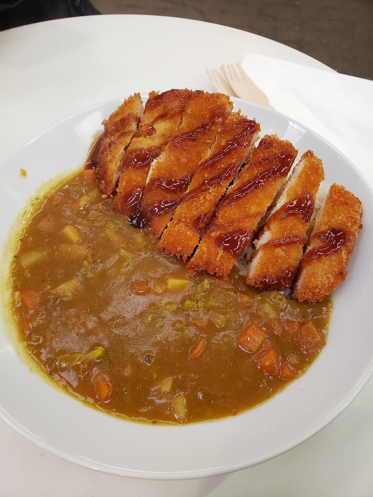Chicken katsu curry with rice and golden curry sauce